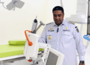 Bupati Maros, Dr. H.A.S. Chaidir Syam, memantau langsung kondisi fasilitas laboratorium dan alat-alat canggih tersebut di RSUD dr. La Palaloi