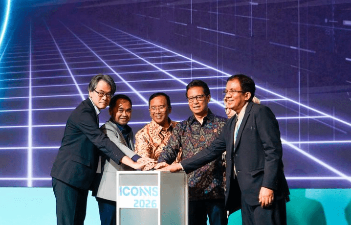 Menkes Budi pada Indonesia Collaborative Neuro-Networks Summit (ICONNS) 2026 di Jakarta, Jumat (10/7).